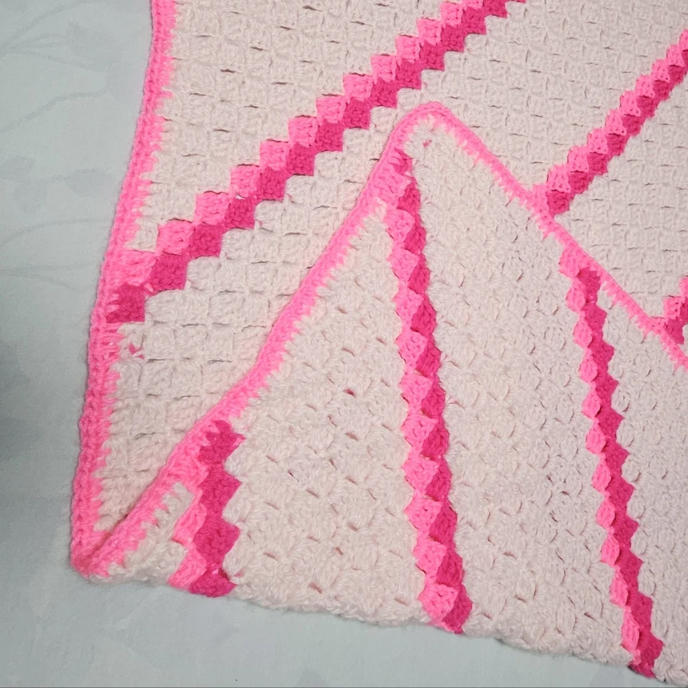 *New* Crochet afghan pink diagonal striped baby throw blanket  app. 35